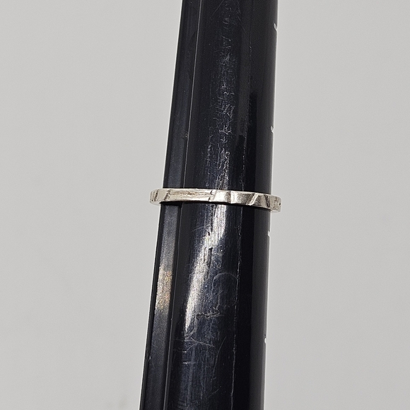 textured sterling silver stackable ring size 4.75 - Picture 4 of 5